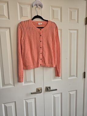 GAP Coral Openwork Button Cardigan With Matching Shell Combo